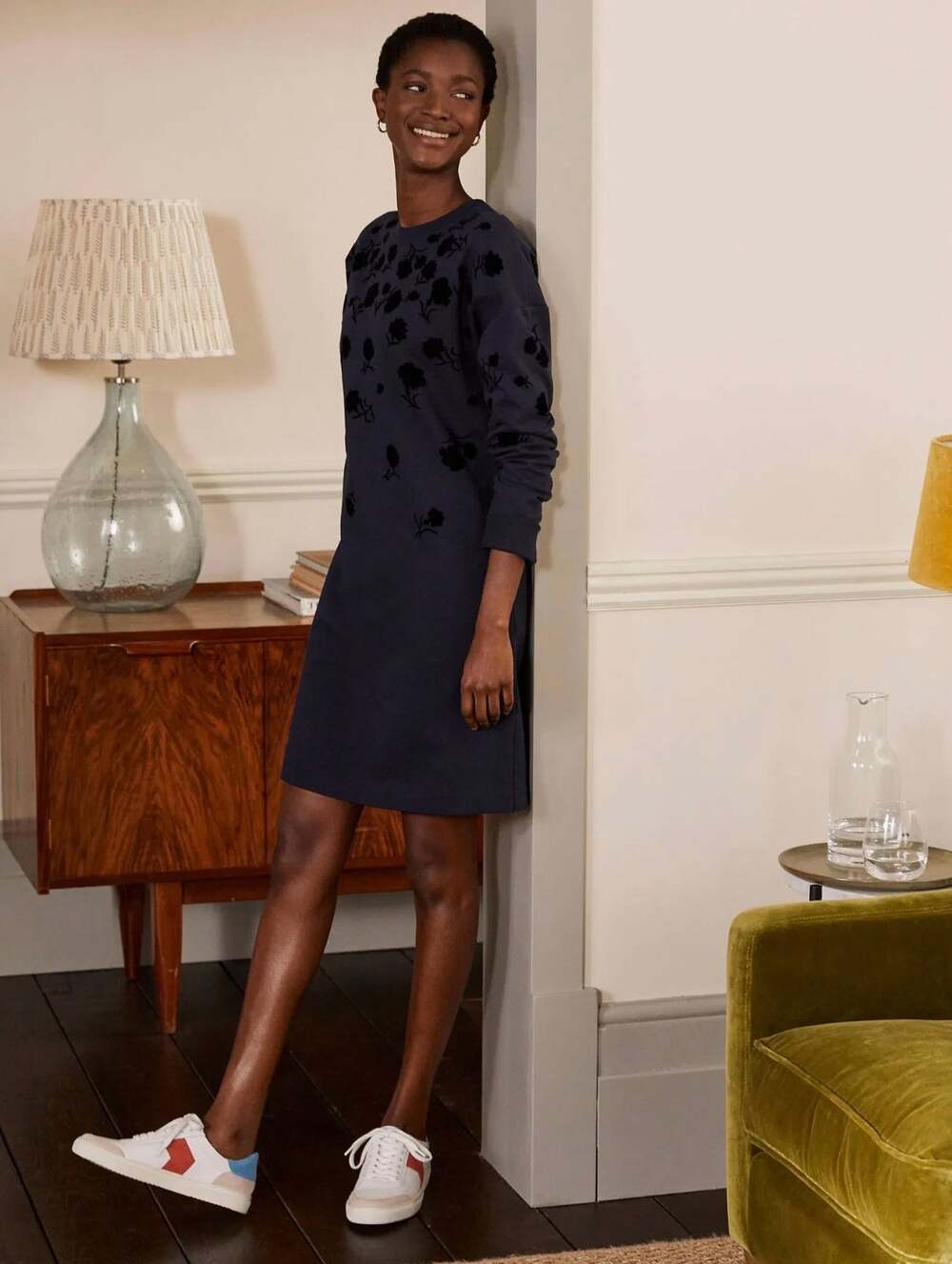 Boden Navy Blue Jasmine Sweatshirt Dress Tonal Floral Appliqué Dress Size 8 Long